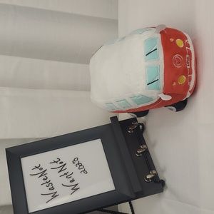 BNWT Groovy Bunch Van Plush 9"